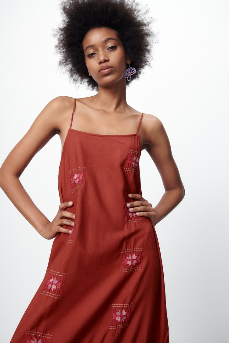 NWT good ZARA EMBROIDERED DRESS LIMITED EDITION